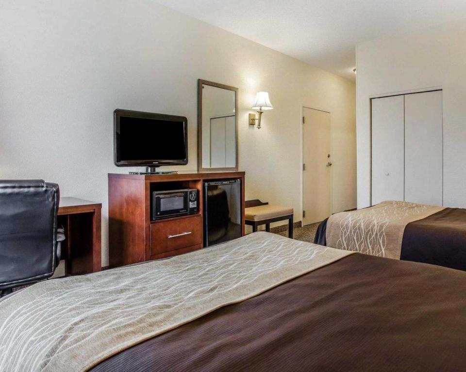 Comfort Inn & Suites Камдън Екстериор снимка
