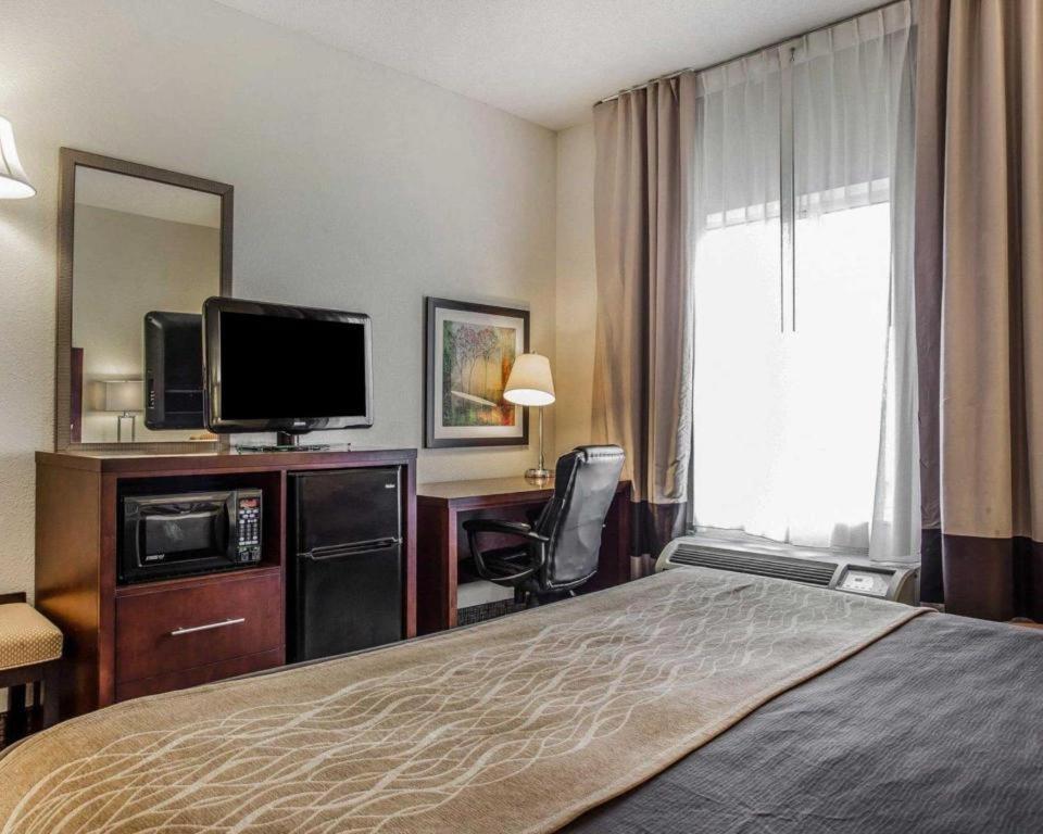 Comfort Inn & Suites Камдън Екстериор снимка